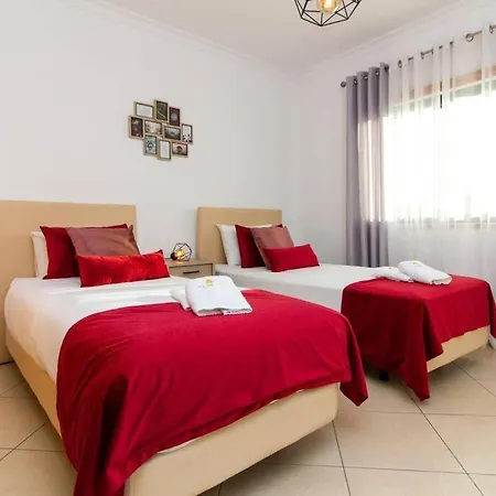 Magnolia Ab House - Pool View & Privat Garden & Garage Albufeira